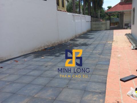 Cung cấp - Thi công Gạch cao su màu xám 45mm LH 0898080320