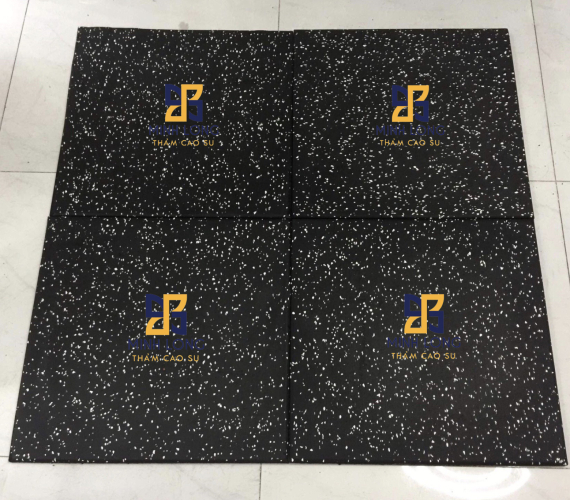 Gạch cao su mặt thảm EPDM chấm trắng dày 20mm