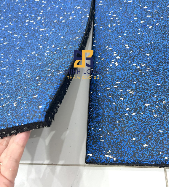 GẠCH CAO SU CAO CẤP 90% EPDM CHẤM XANH DÀY 10MM